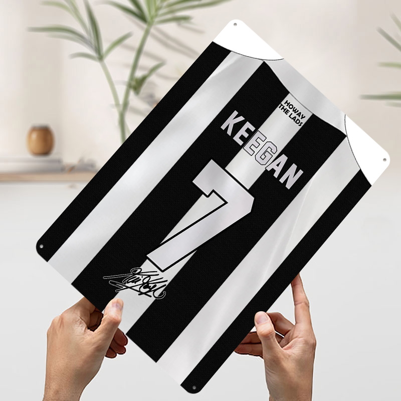 Poster Tim Sepak Bola Newcastl - Desk Setup Poster ulasan dan harga